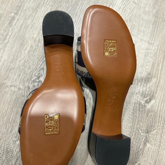 CHRISTIAN DIOR mules NWT size 38.5 - Picture 6 of 12